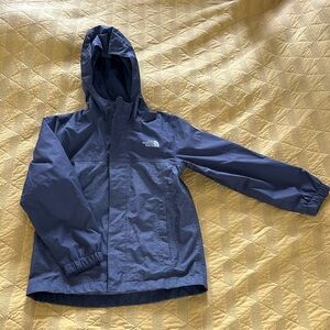Boys Northface rain jacket, size xxs.